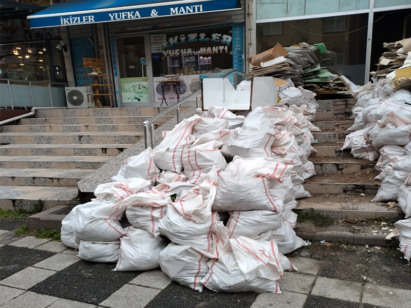 Kartal Ertaş Moloz Atma Hattı 14